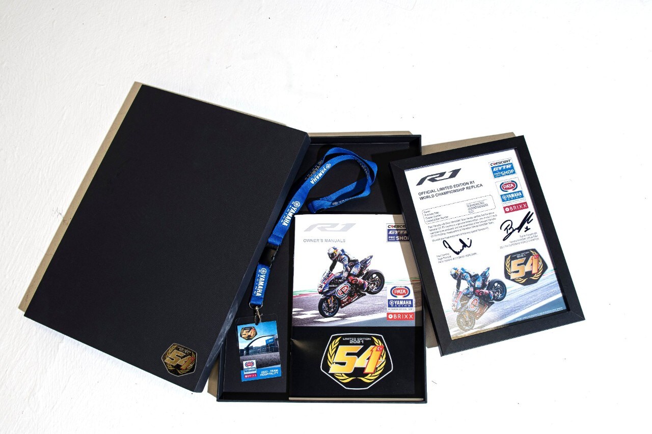 Yamaha R1 Replica Toprak Limited Edition 